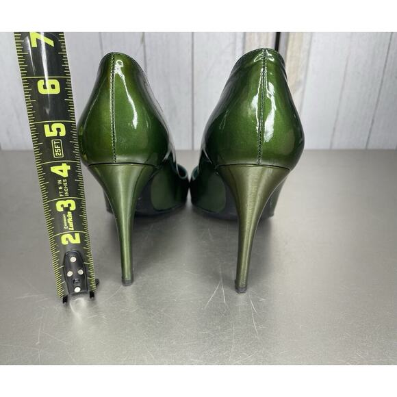 Sergio Rossi Green Patent Leather Point Toe Slip On Stiletto Pumps Size 38 - Picture 6 of 8